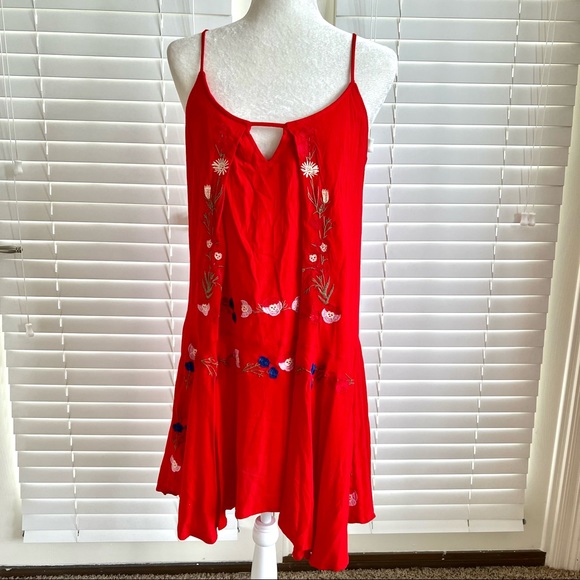 Umgee Dresses & Skirts - Umgee Size Medium Red Floral Mini Summer Bohemian Dress Sleeveless Cottagecore